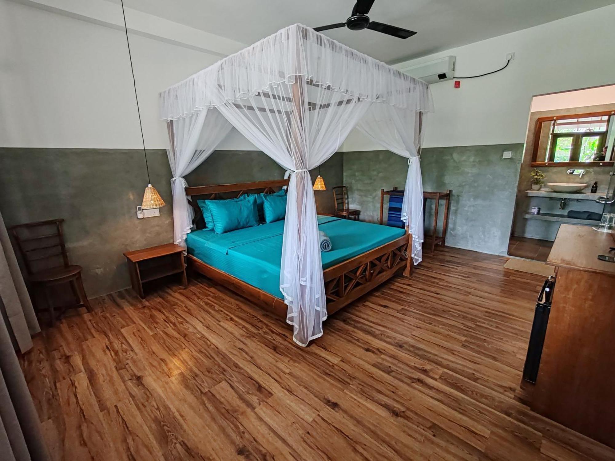 The Jungle View Hotel Мириса Екстериор снимка