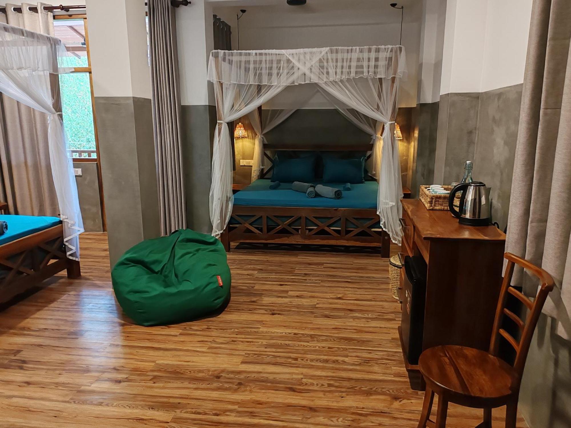 The Jungle View Hotel Мириса Екстериор снимка