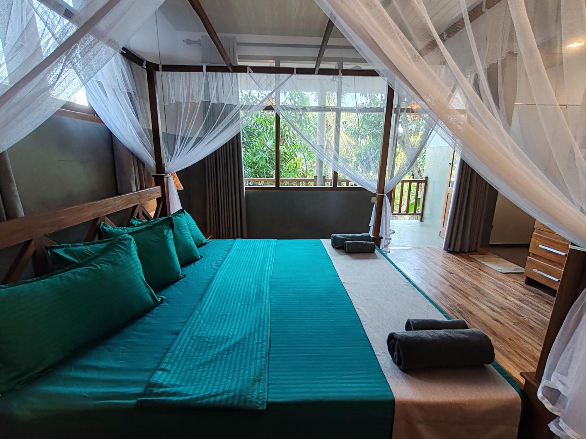 The Jungle View Hotel Мириса Екстериор снимка
